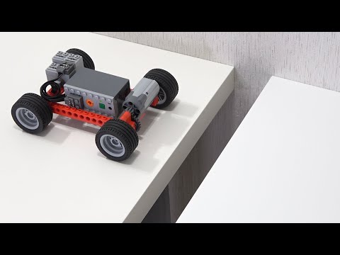 Creating a Lego Car to Navigate Gaps