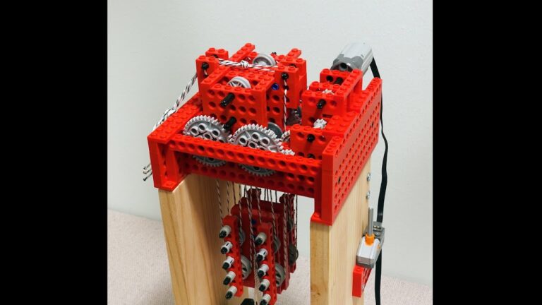 Lego Hoist: Crafting a Mighty Mechanism