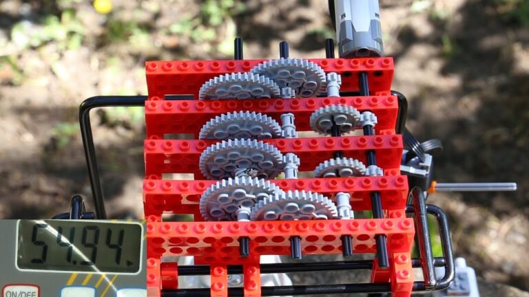 Unveiling Limitless Lego Hoisting: Gear System Trials